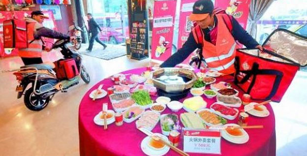 懶人經(jīng)濟(jì)下，火鍋上門服務(wù)火爆全城