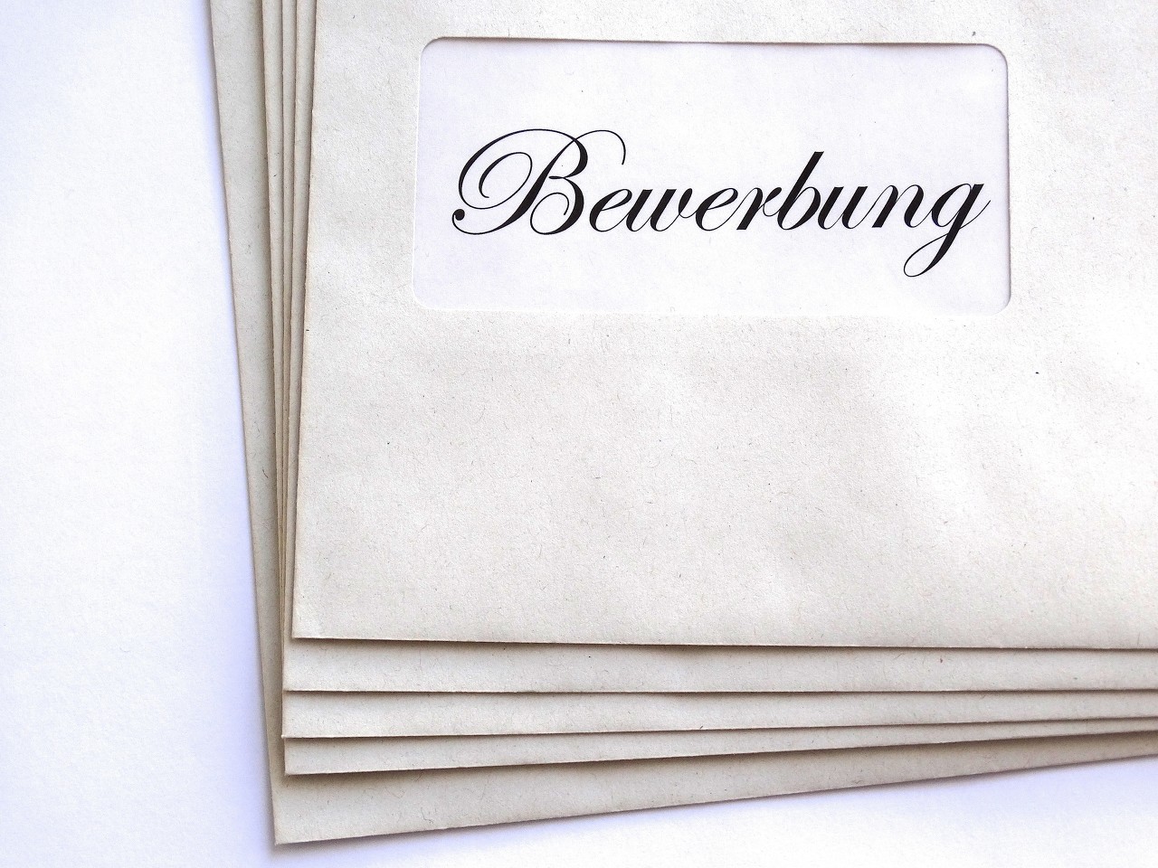 建筑企業申請資質要滿足哪些條件