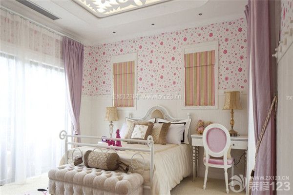 粉白色油漆裝修效果圖