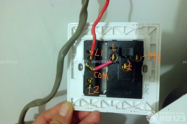 如何安裝開關插座之三孔插座需接地線