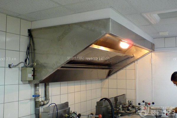 抽油煙機清洗與保養(yǎng)之清洗集煙罩