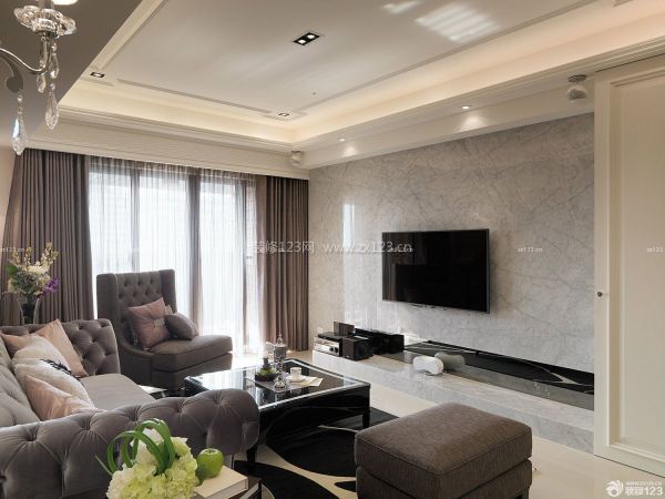 小客廳背景墻——環(huán)形布局