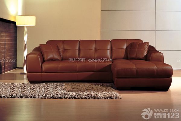 如何分辨沙發的好壞——看皮料